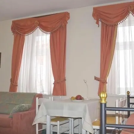 Grattschloessl Hotel apartamentowy Sankt Johann in Tirol