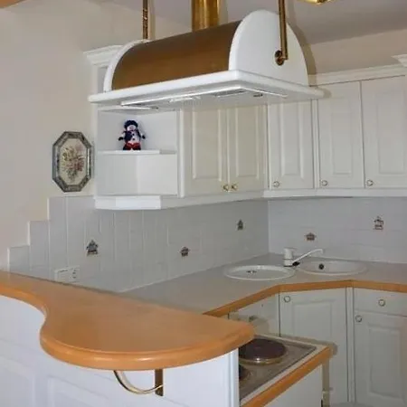 Apartahotel Grattschloessl 3*